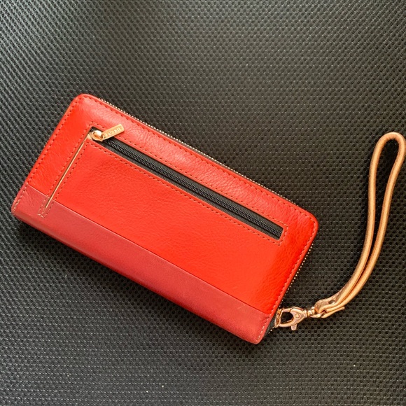Colorblock Fossil zip wallet - Picture 2 of 4
